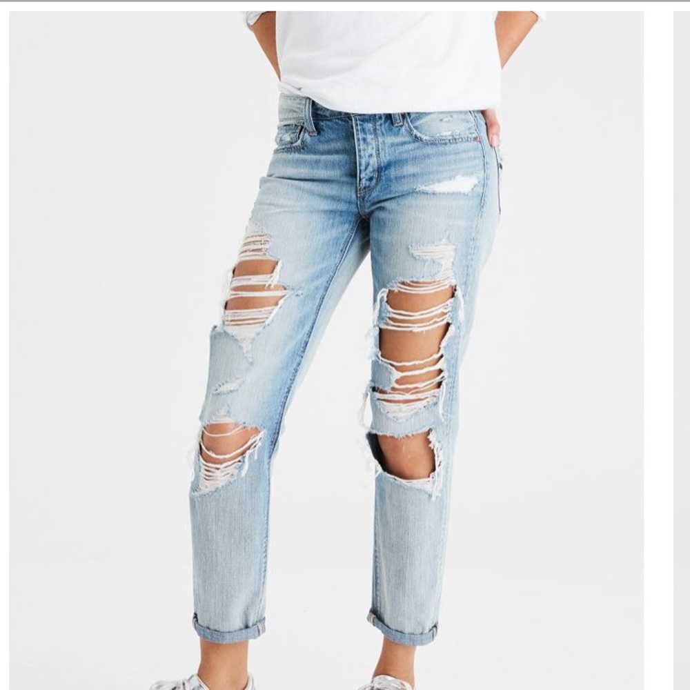 NEW W/ TAGS American Eagle TomGirl Jeans [Size 8]